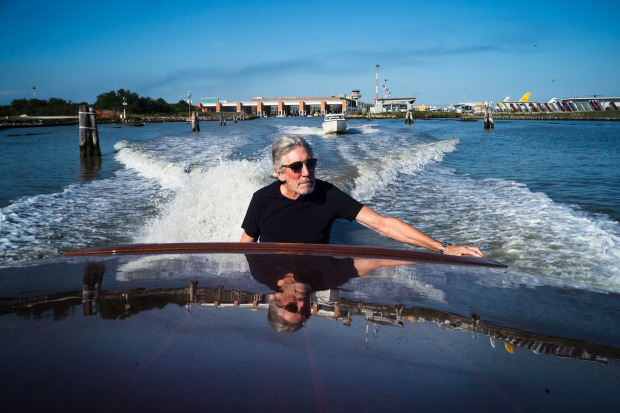 Roger Waters Us + Them. La Grande Storia con i Pink Floyd